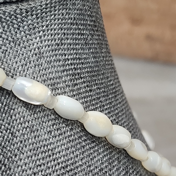 Mother of Pearl Beaded Necklace, Creamy White, Vintage-Inspired - Picture 8 of 12